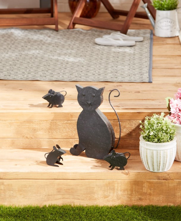Cat with Mice Iron Sculpture Garden Home Decor