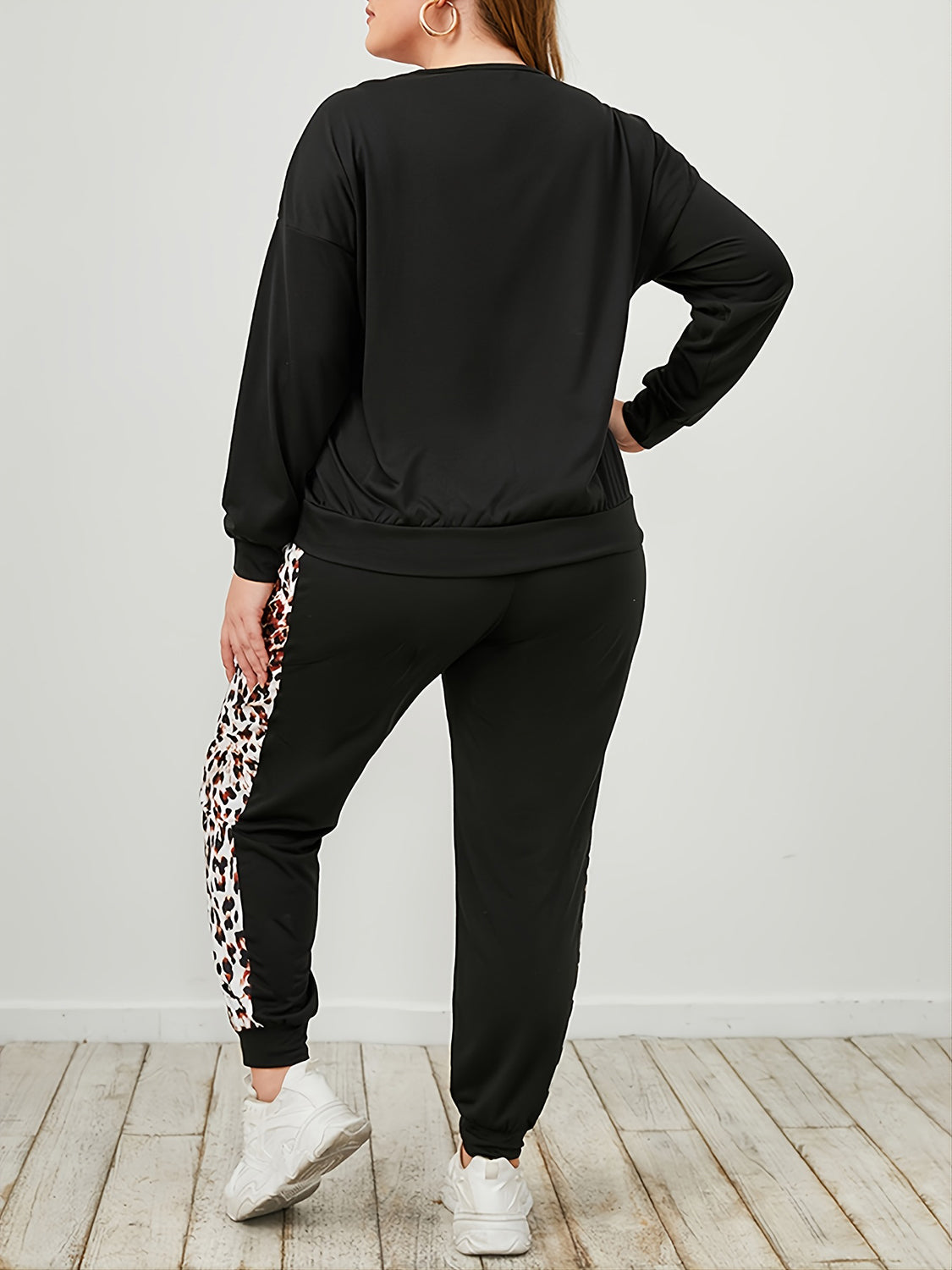 Plus Size Leopard Sweatshirt and Sweatpants Set ccw